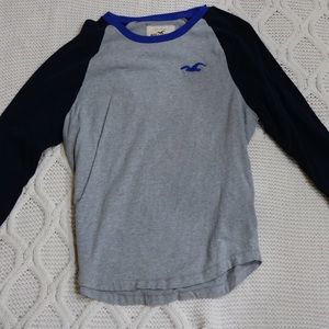 Hollister tee. Great condition. Size xl.